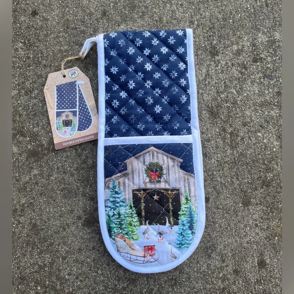 NWT Michel Design Christmas Snow Double Oven Glove Glove